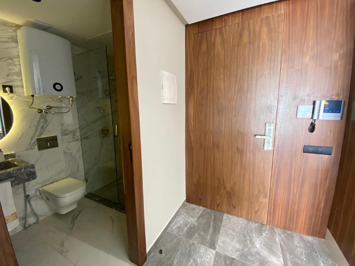Modern 1 Bedroom 1Min From Downtown Anoual Tramway Casablanca Esterno foto